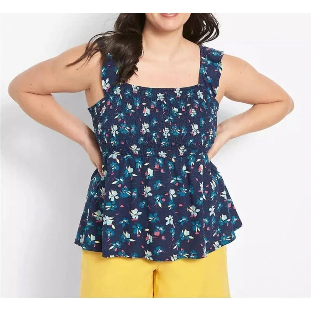 Lane Bryant Sleeveless Floral Square Neck Smocked Tank Plus Size 26/28 NWT v6x